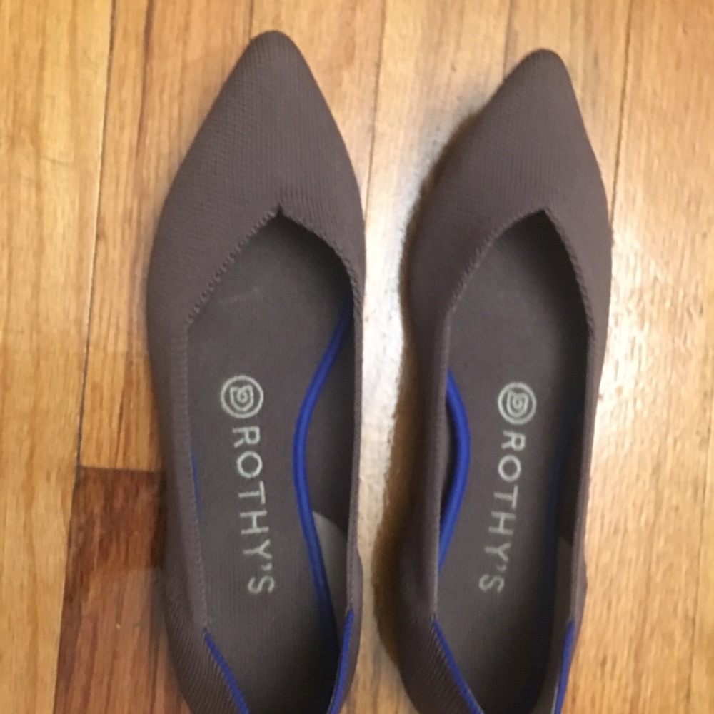Rothys Mink Point Flats Size 6.5